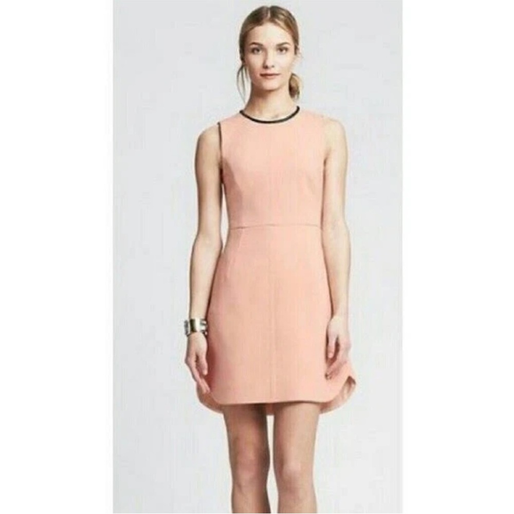 Elegant Peach Sleeveless Dress